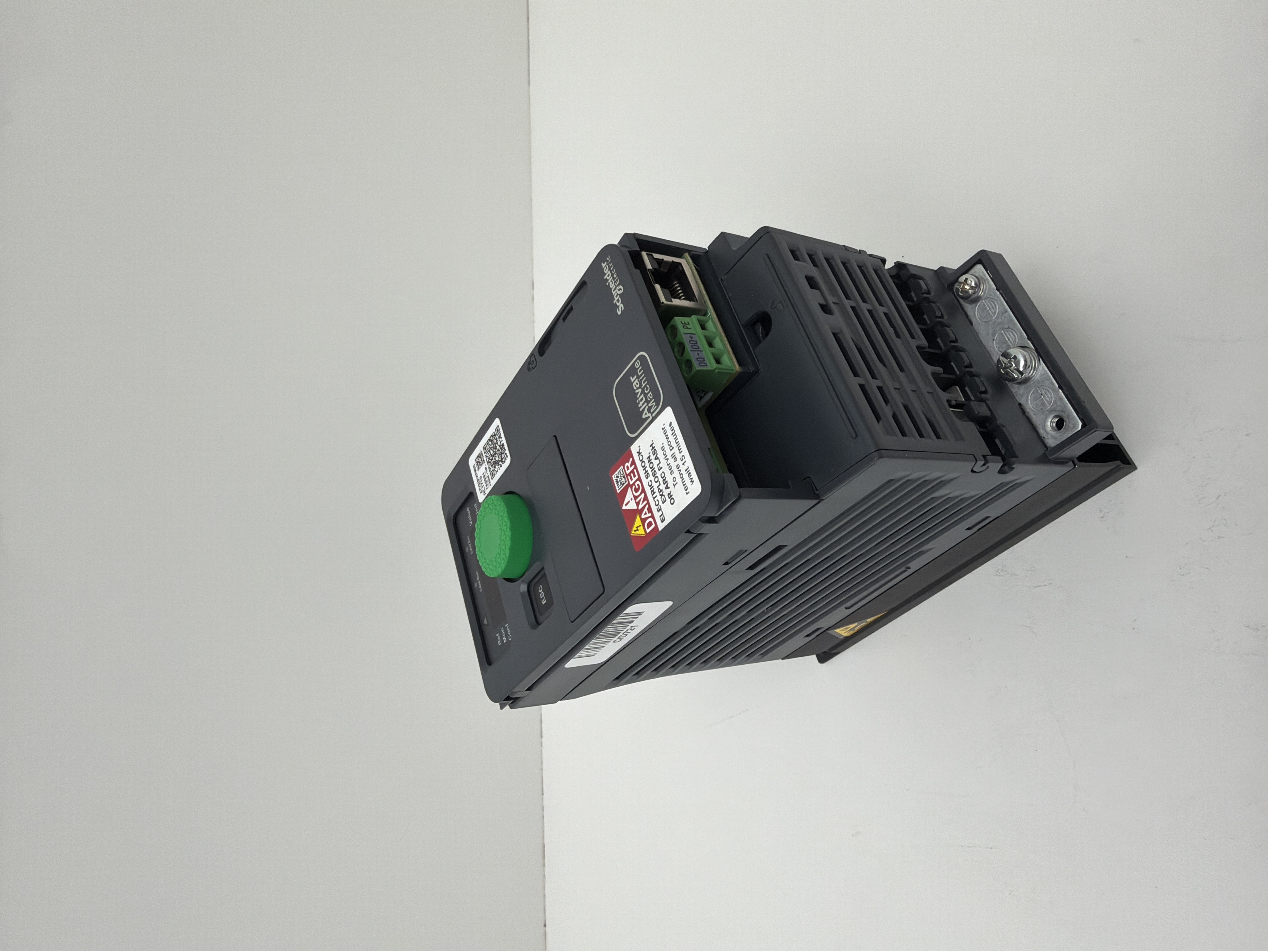 Toshiba VFS15-2007PM-W Transistor Inverter 0.75kW 1.8kVA 1HP 3PH